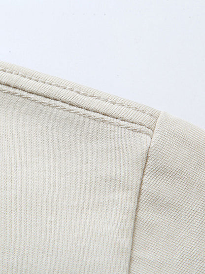 Enkel tung oversize-t-shirt med nedhasade axelsömmar