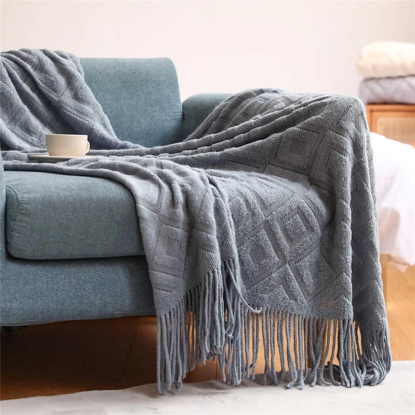 Brynja – Vallonstickad filt
