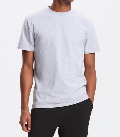 DEN KLASSISKA T-SHIRTEN