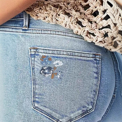 Women's Popular Fashion Mid Waist Straight Embroidery Jeans