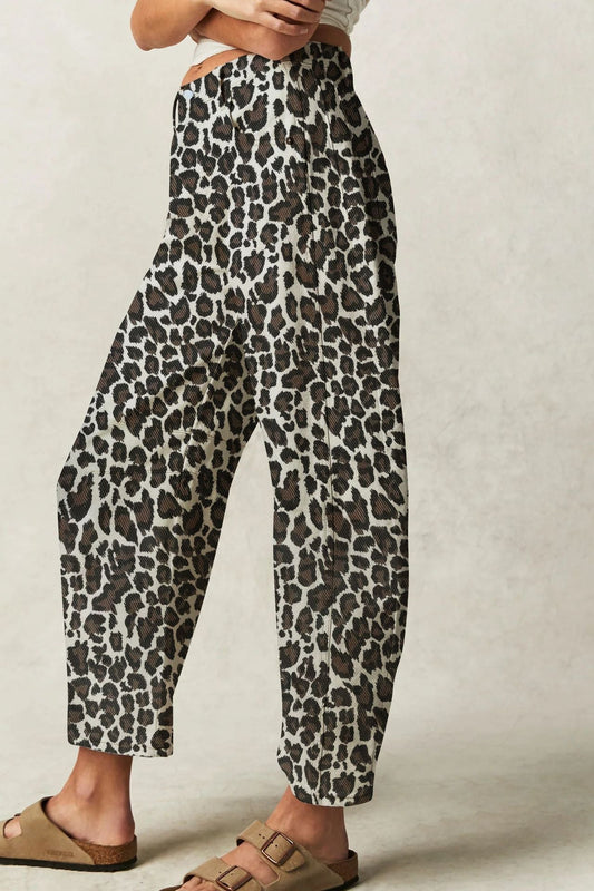 Jeans med leopardmönster, ledig passform och medelhög midja för dam
