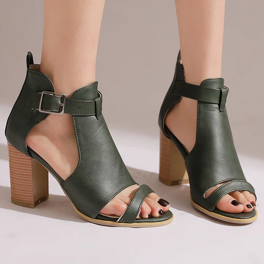 Linden klacksandal med ankelrem