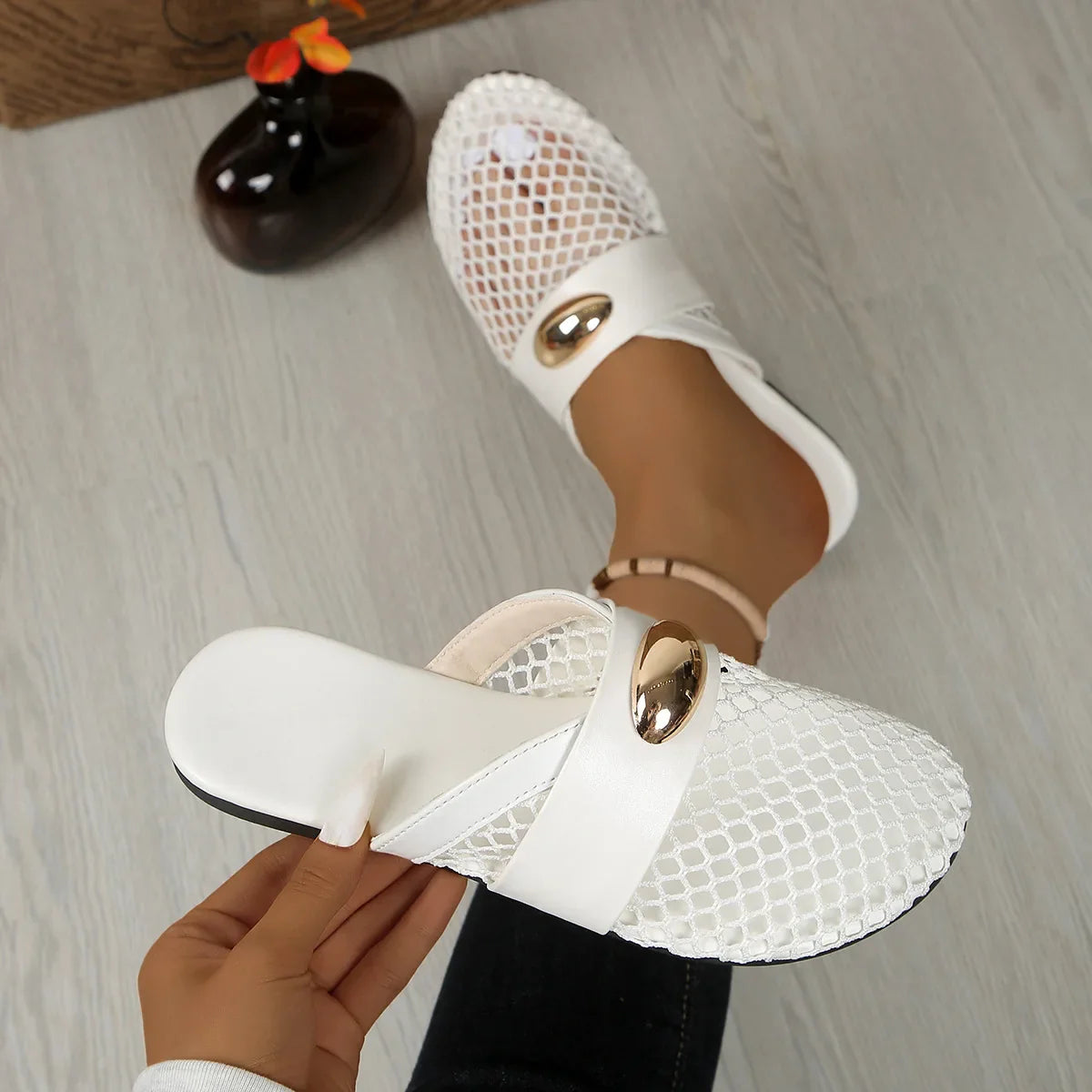 Golden Charm Fishnet-sandaler