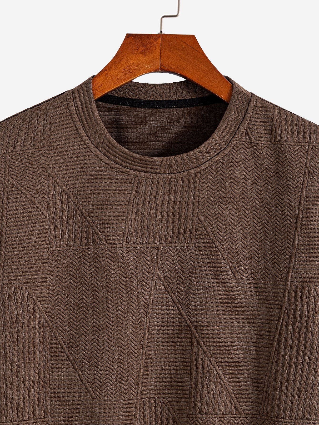 Geometrisk Jacquard Kortärmad T-shirt med Rundad Fåll