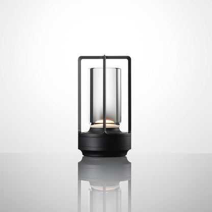 Arkyn - Uppladdningsbar bordslampa för Norden