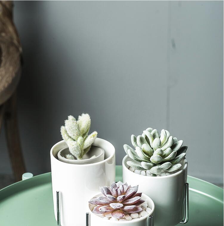Ida - Blomkrukor i keramik med modernt ställ